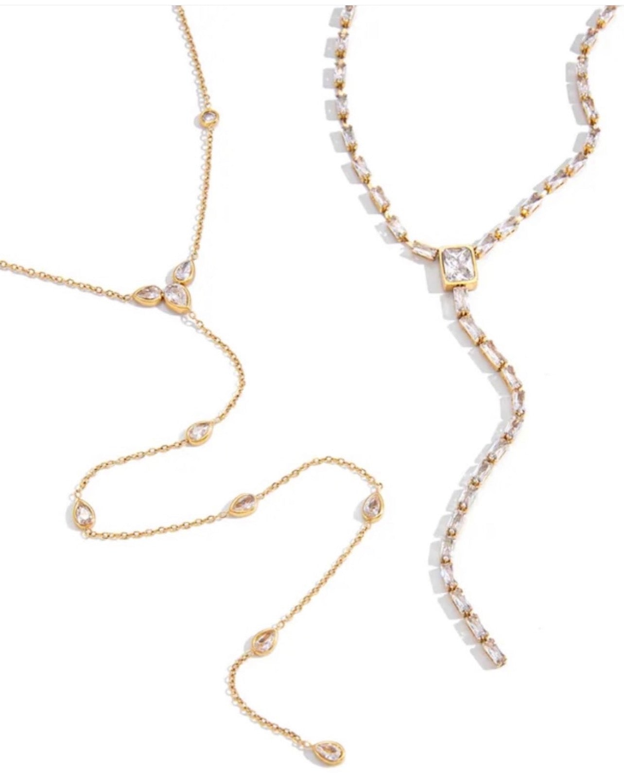 Collar de Escote Alesia ✨❄️🎀