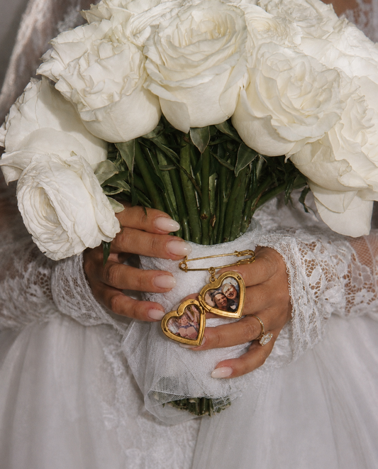 Relicario para novia dorado 👰‍♀️