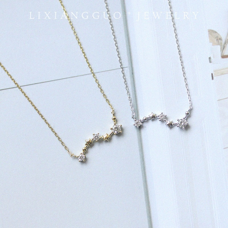 Cadena Curva con Estrellas Delicadas ⭐